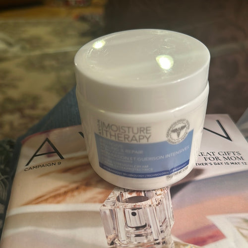 Avon Moisture Therapy Jar