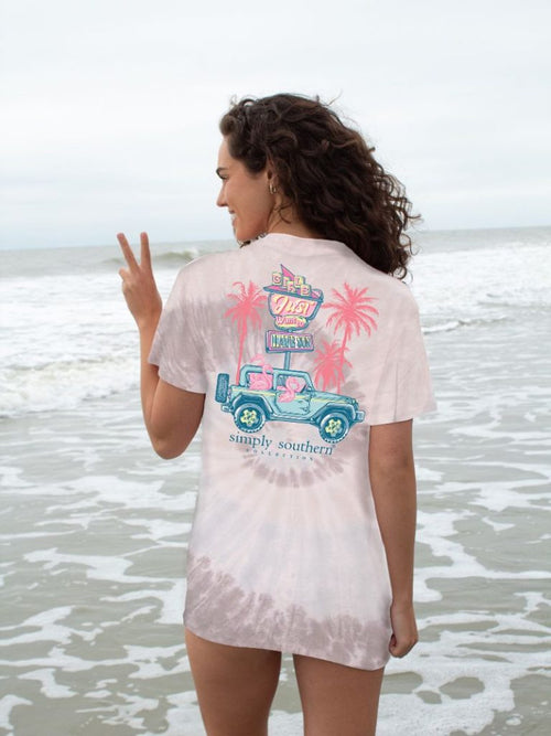 “Flamingo" Short Sleeve Tee by Simply Southern