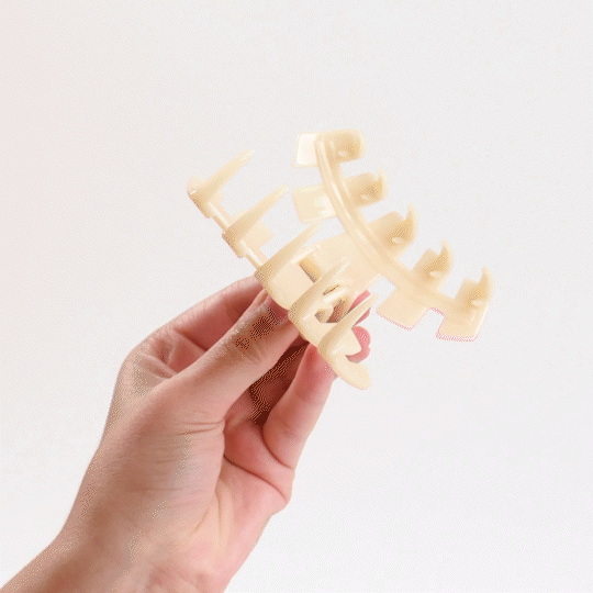 Buttercup Tiny Hair Clip