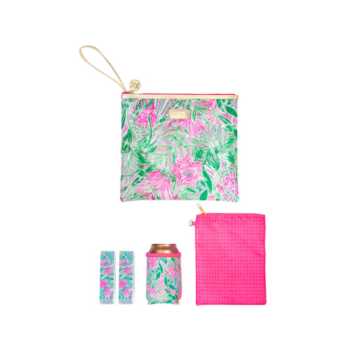 Beach Day Pouch, Coming in Hot by Lilly Pulitzer